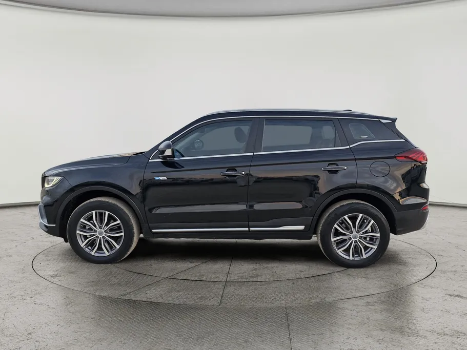 جيلي ازكارا Luxury GT 2023 