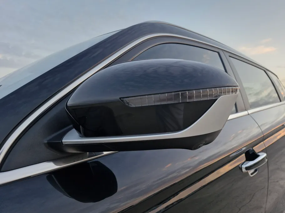 جيلي ازكارا Luxury GT 2023 