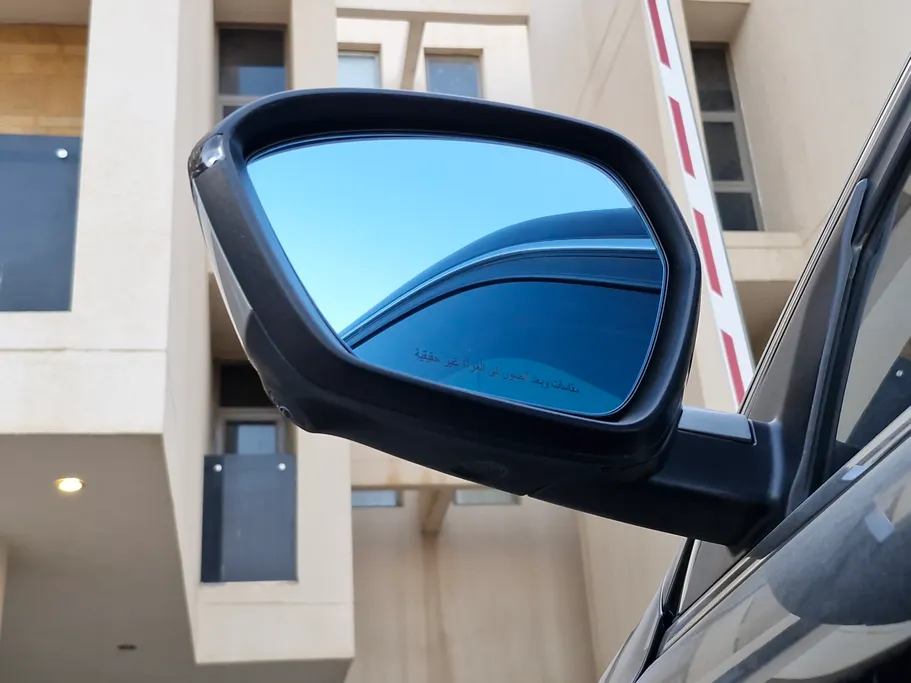 جيلي ازكارا Luxury GT 2023 