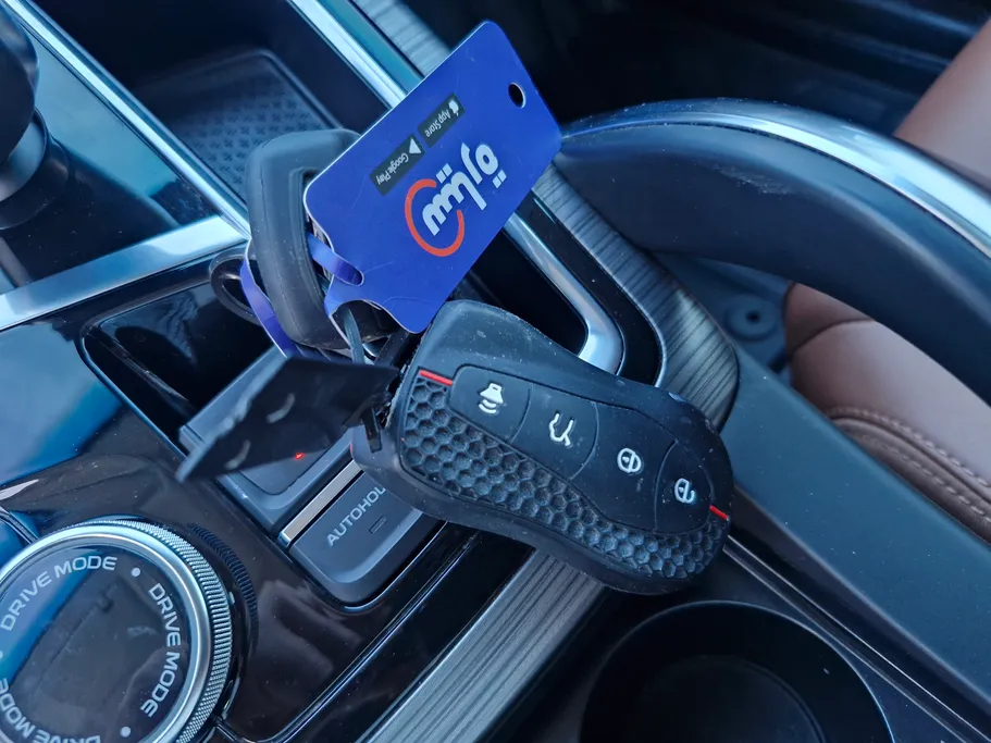 جيلي ازكارا Luxury GT 2023 