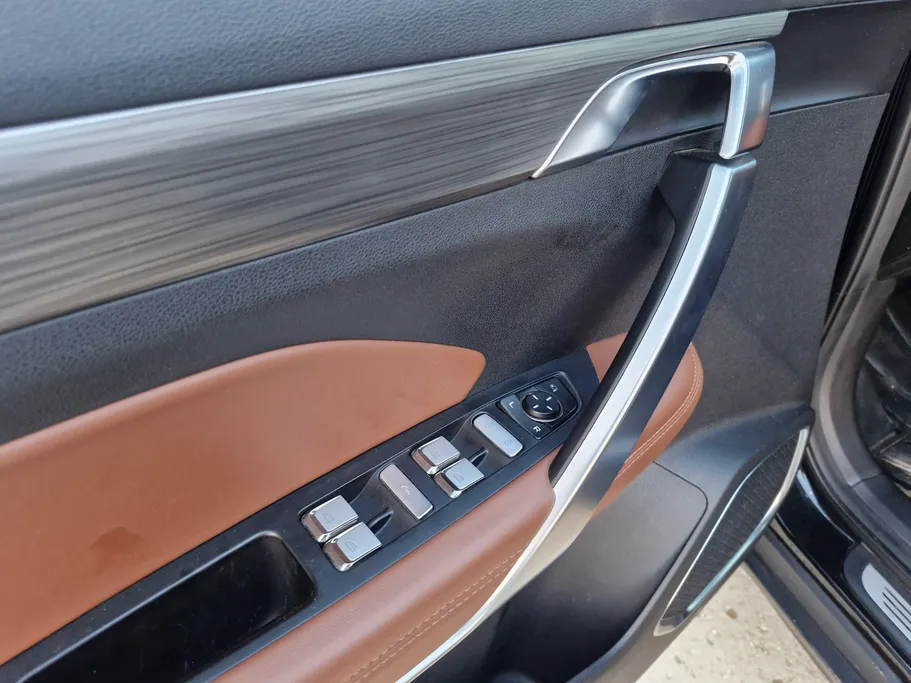 جيلي ازكارا Luxury GT 2023 