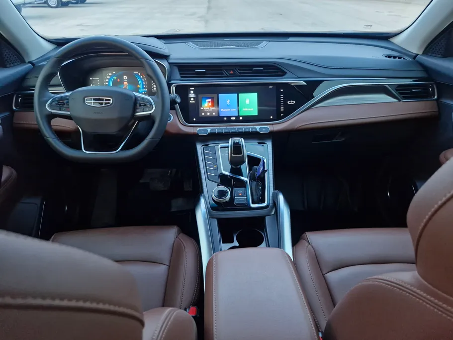 جيلي ازكارا Luxury GT 2023 