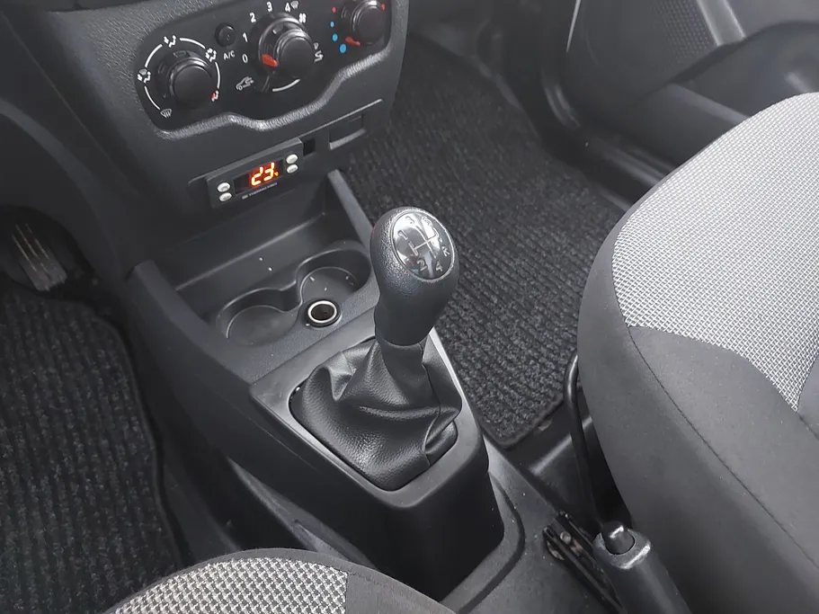 رينو دوكر Van بضاعة 2021