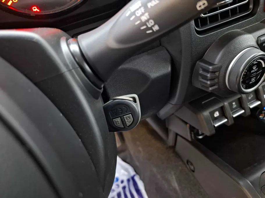 سوزوكي جيمني GLX4AT 2026 