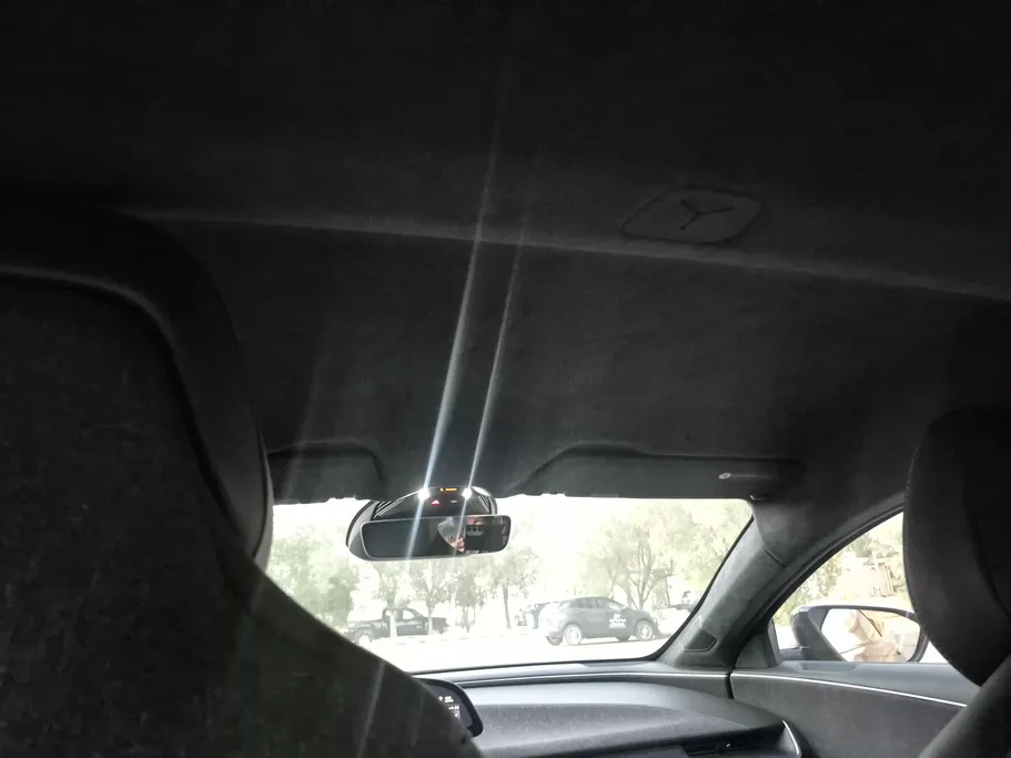 لوسيد اير  بيور  2025