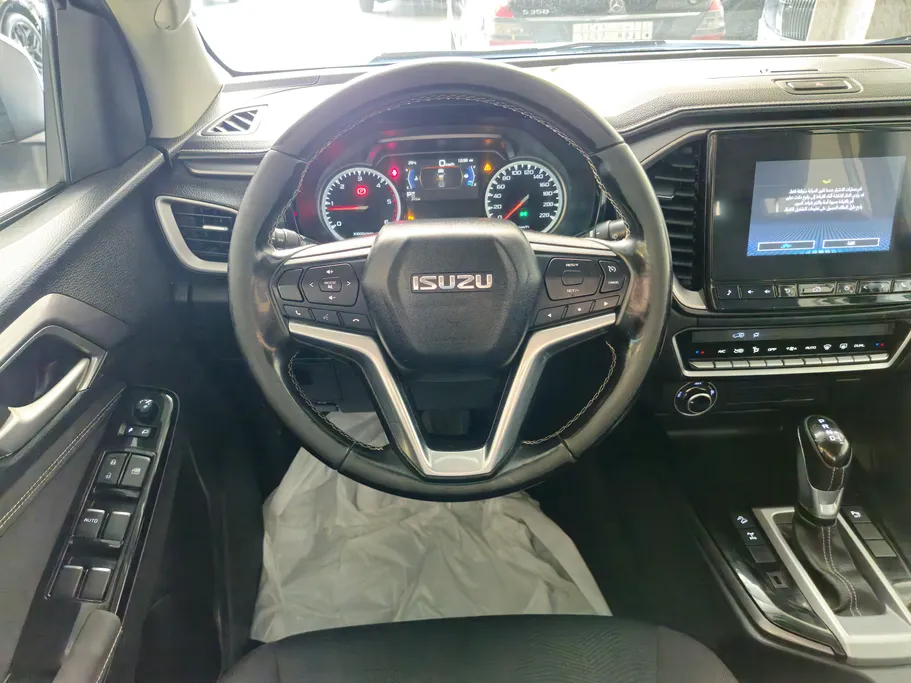 ايسوزو دي ماكس LS 2023 