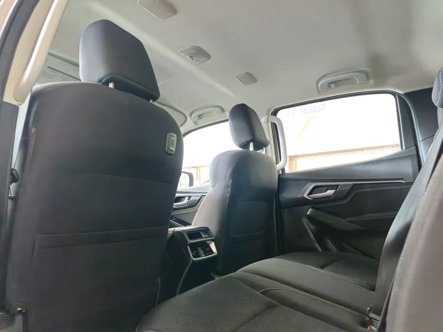 ايسوزو دي ماكس LS 2023 