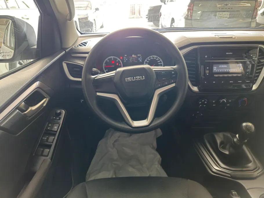 ايسوزو دي ماكس LS 2022 