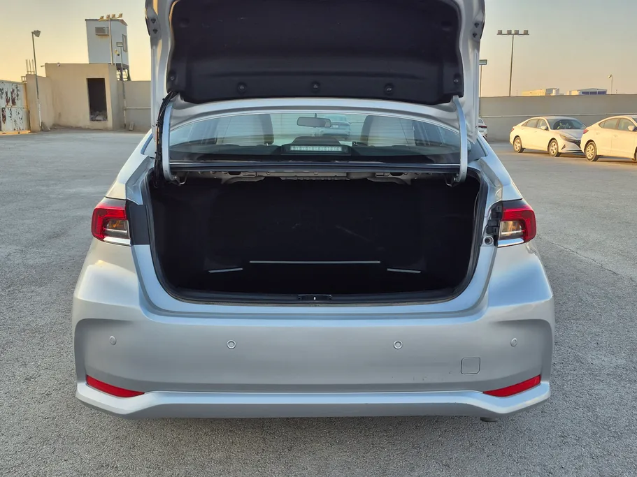 تويوتا كورولا XLI 2023 