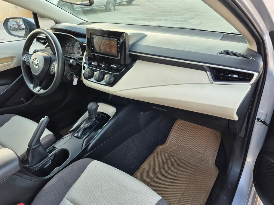 تويوتا كورولا XLI 2023 