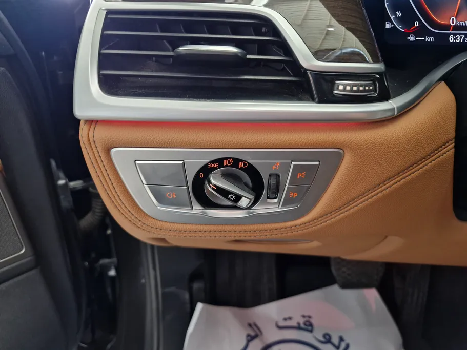 بي ام دبليو الفئة السابعة 730Li 2022 