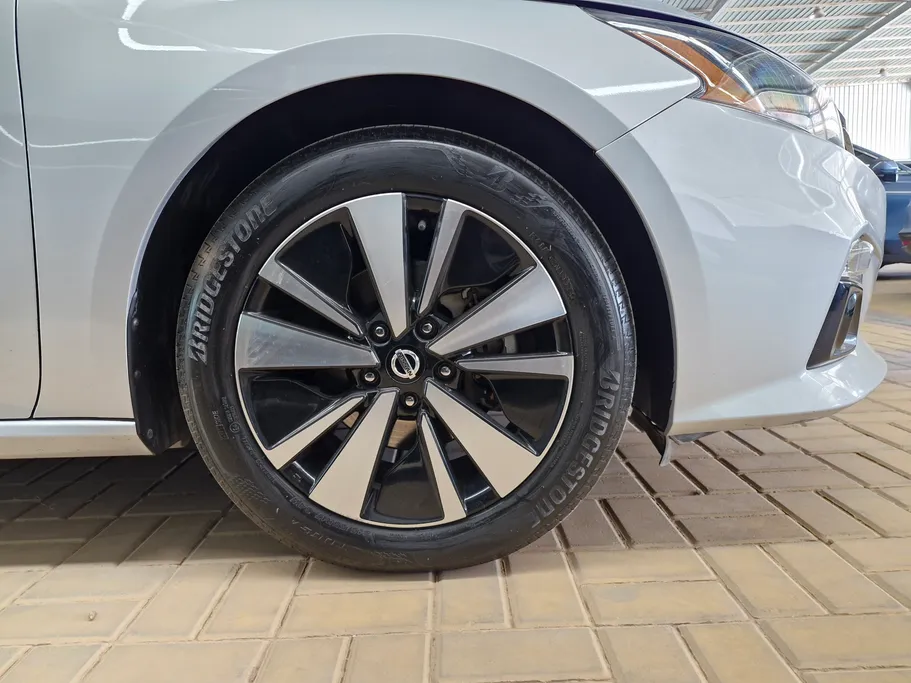 نيسان التيما SV 2022 