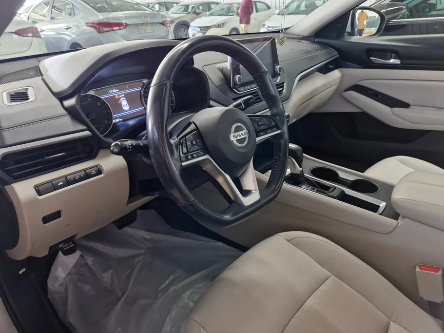 نيسان التيما SV 2022 