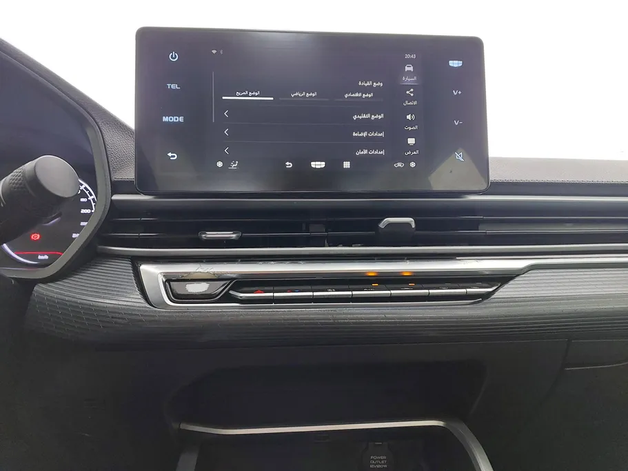 جيلي امجراند GS 2023