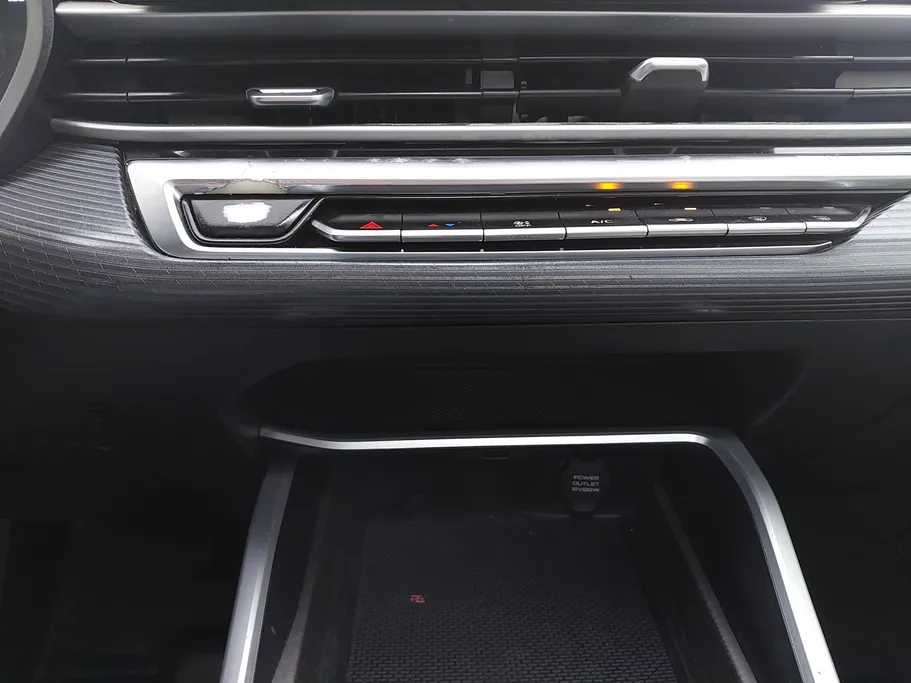 جيلي امجراند GS 2023