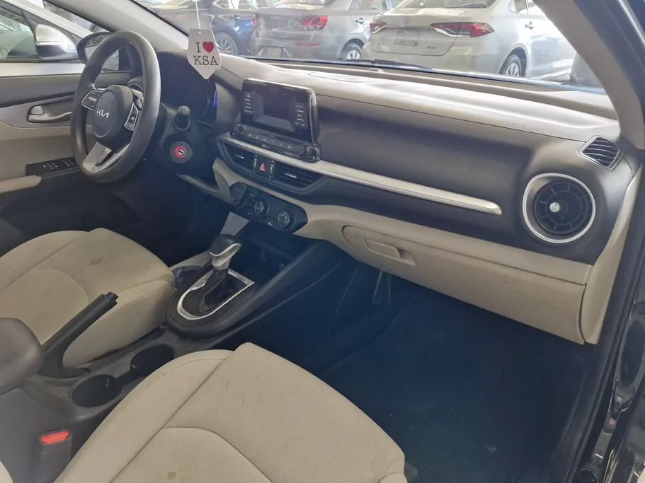 كيا سيراتو GL 2022 