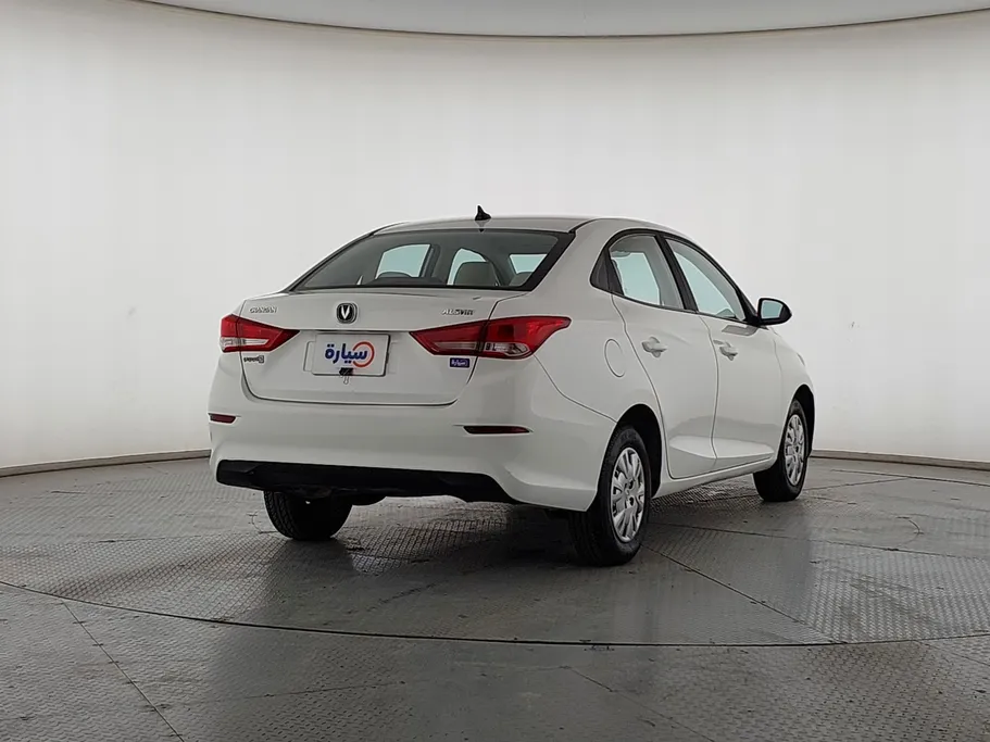 شانجان السفن Basic 2023