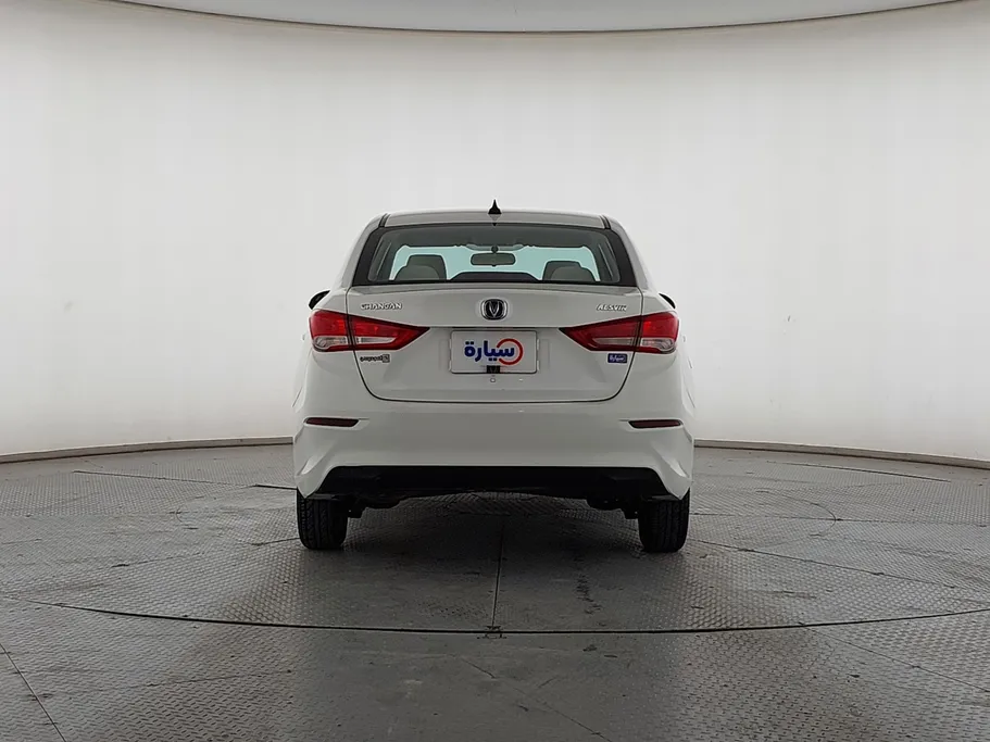 شانجان السفن Basic 2023