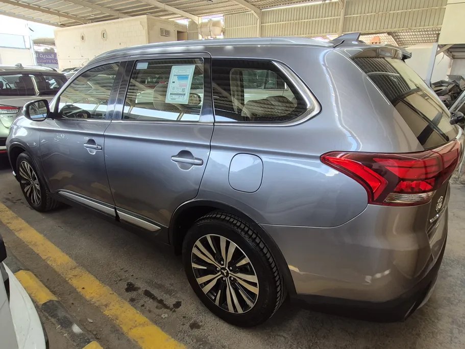 2020 Mitsubishi Outlander GLX