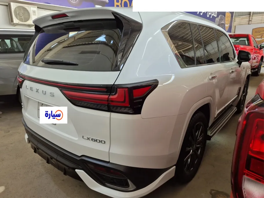 2025 Lexus LX 600 FF F-Sport