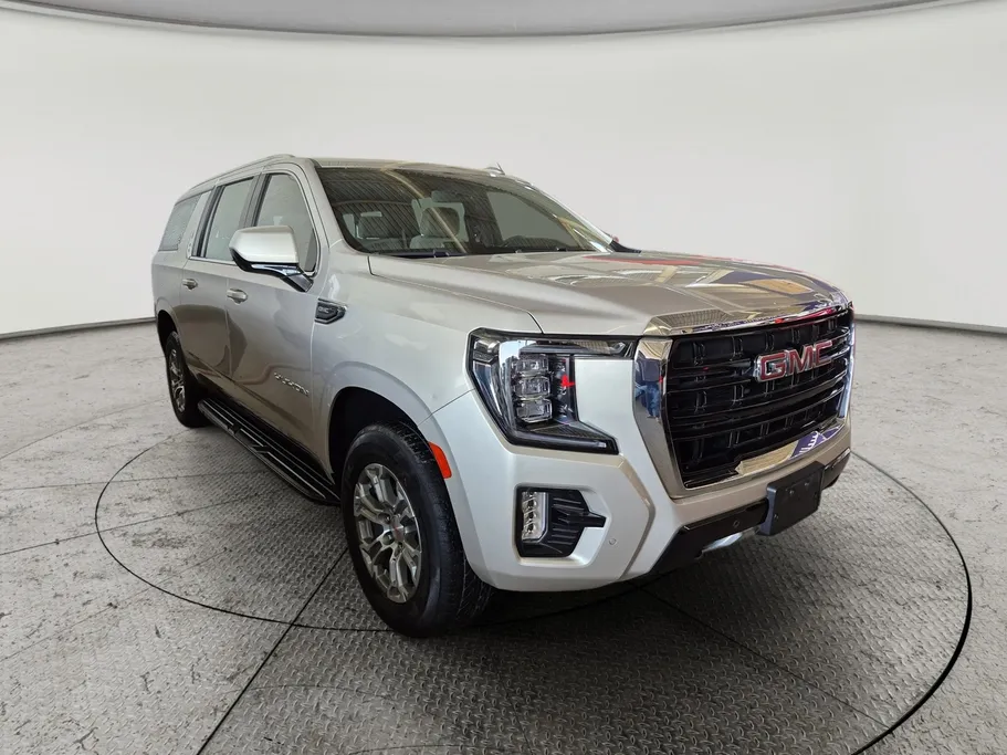 2023 GMC Yukon SLE