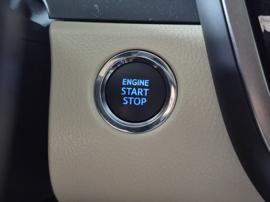 تويوتا كامري SE 2020 