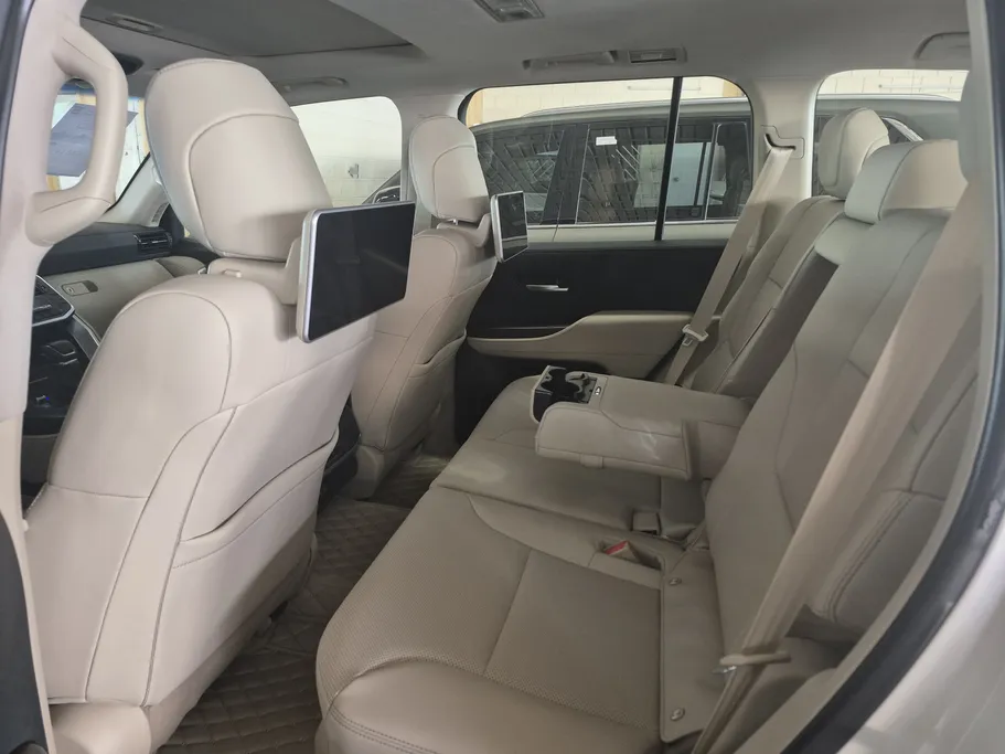 2023 Toyota Land Cruiser GXR4 