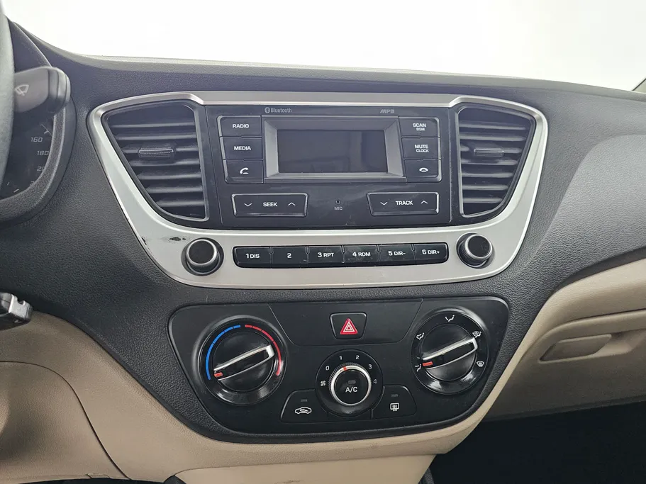 هيونداي اكسنت سمارت 2022