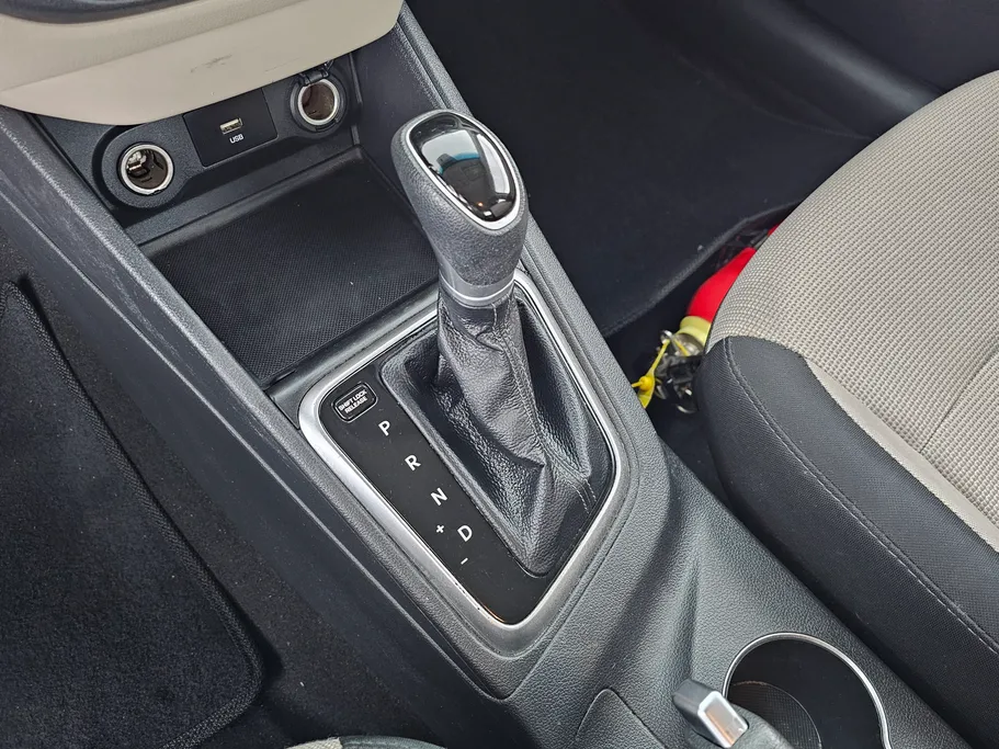 هيونداي اكسنت سمارت 2022