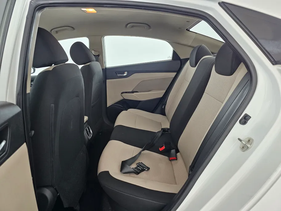 هيونداي اكسنت سمارت 2022