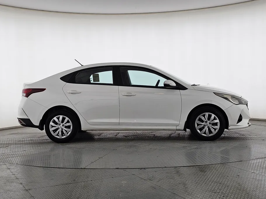 هيونداي اكسنت سمارت 2022