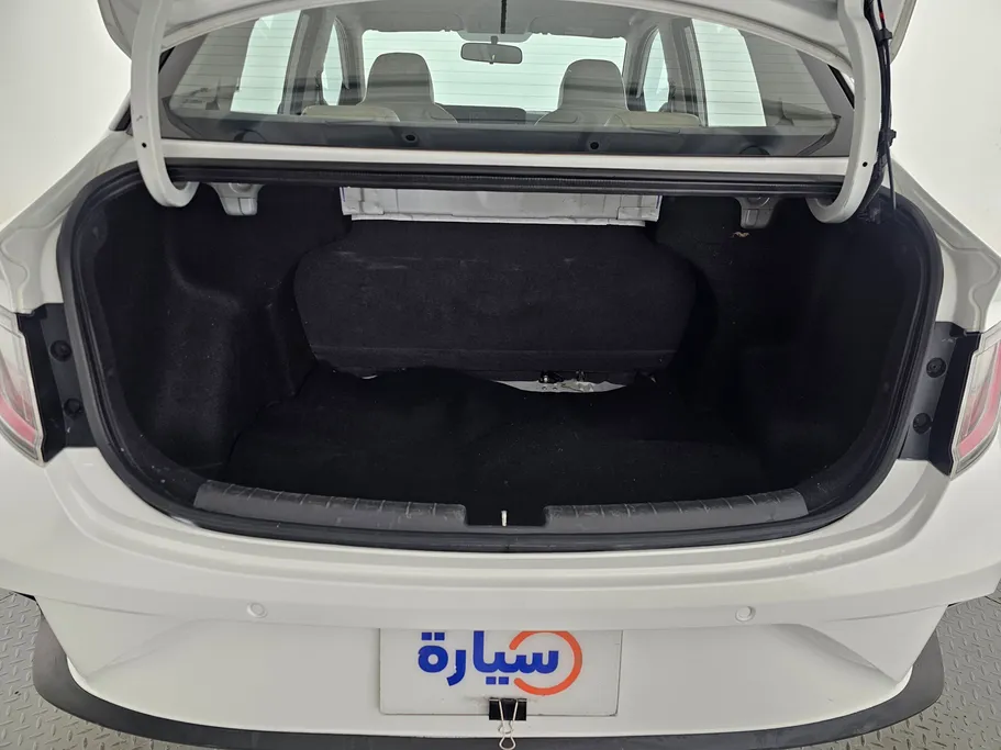 هيونداي Grand i10 فلييت 2023