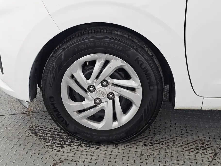 هيونداي Grand i10 فلييت 2023