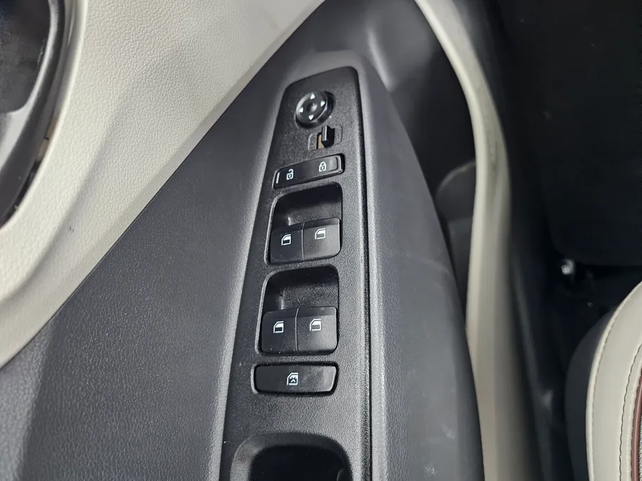 هيونداي Grand i10 فلييت 2023