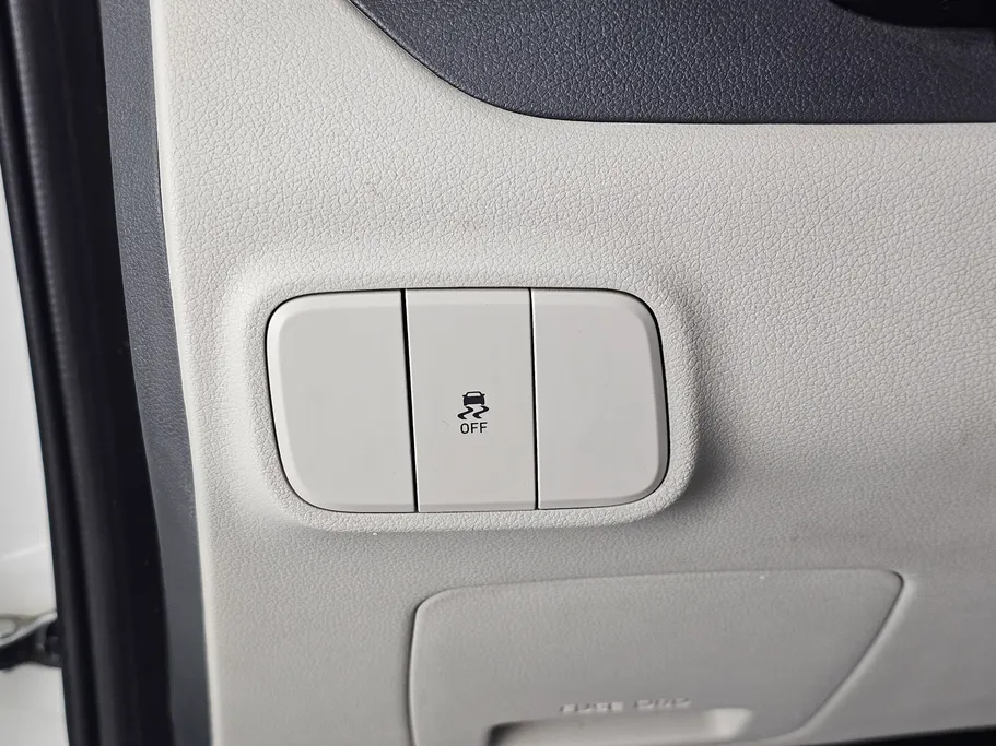 هيونداي Grand i10 فلييت 2023