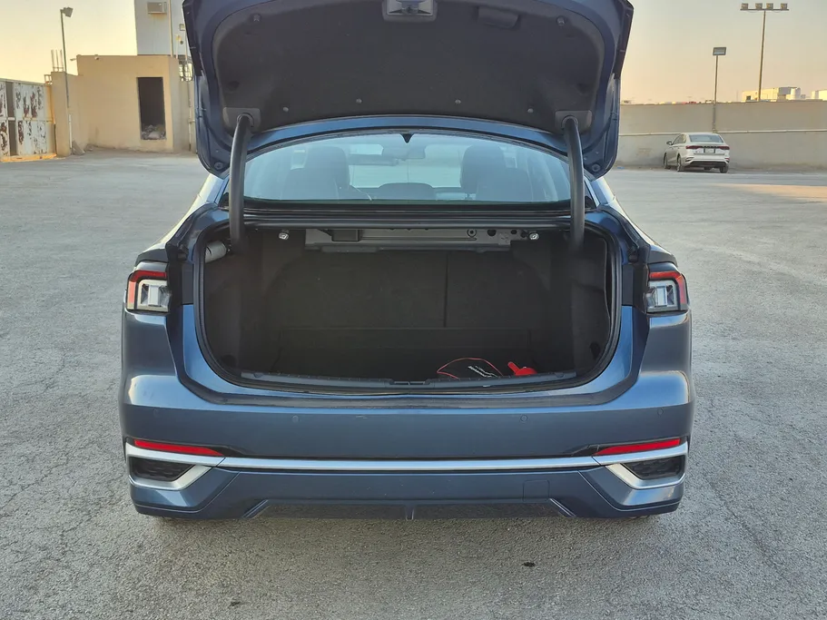 2023 Ford Taurus Trend New Shape