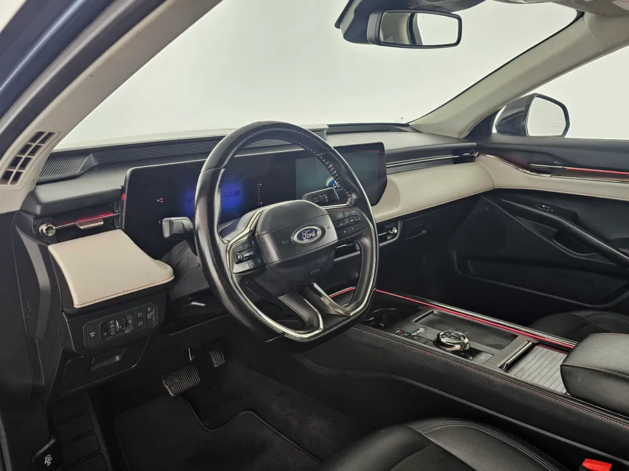 2023 Ford Taurus Titanium New Shape