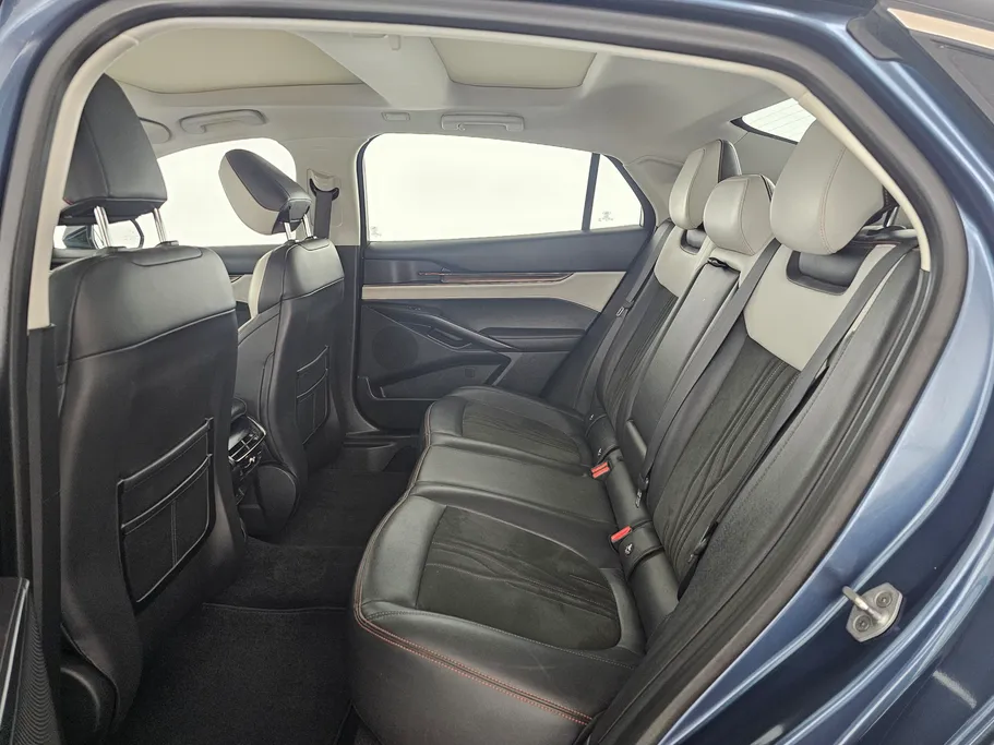 2023 Ford Taurus Titanium New Shape