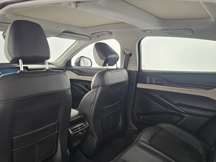 2023 Ford Taurus Titanium New Shape