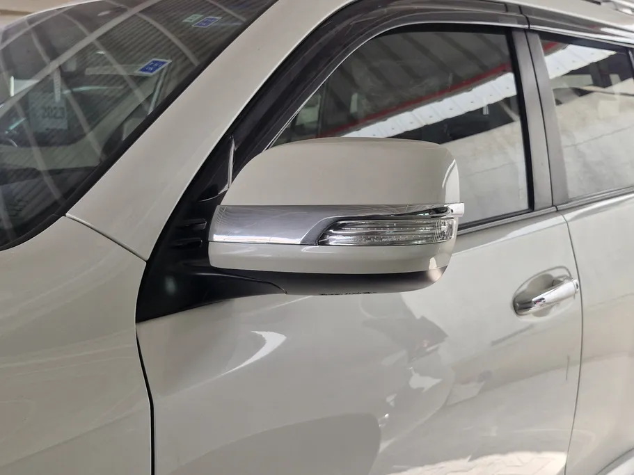 2019 Toyota Prado TXL