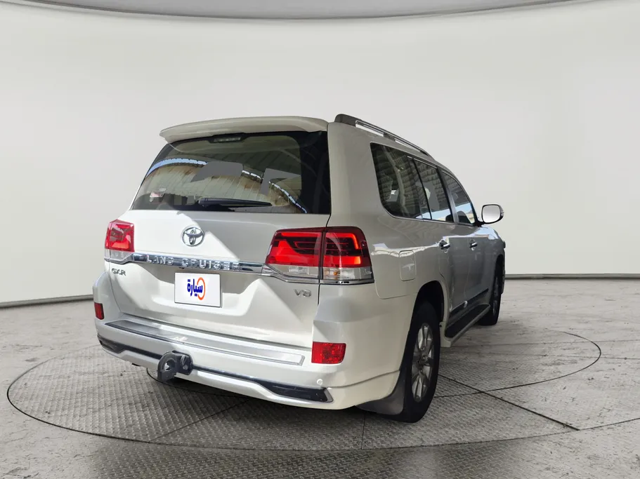 تويوتا لاندكروزر GXR 2018