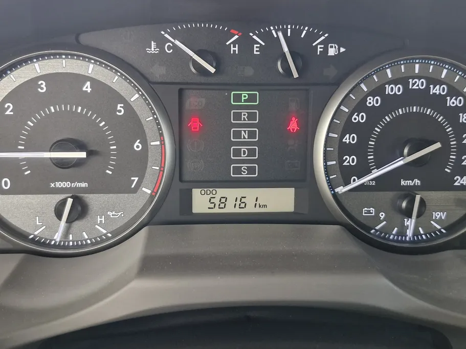 تويوتا لاندكروزر GXR 2018