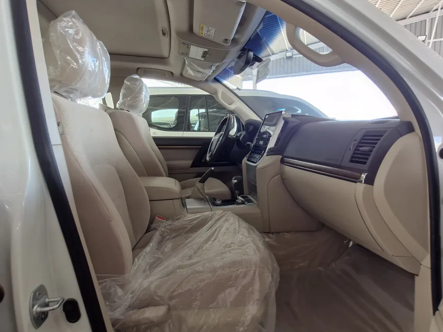 تويوتا لاندكروزر GXR 2018