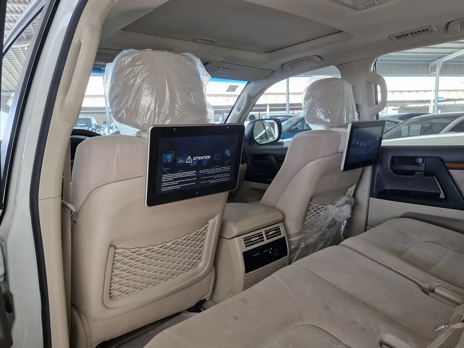 تويوتا لاندكروزر GXR 2018