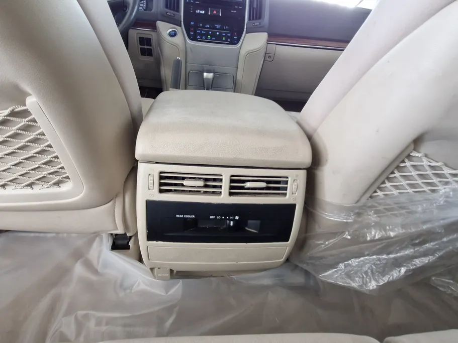 تويوتا لاندكروزر GXR 2018