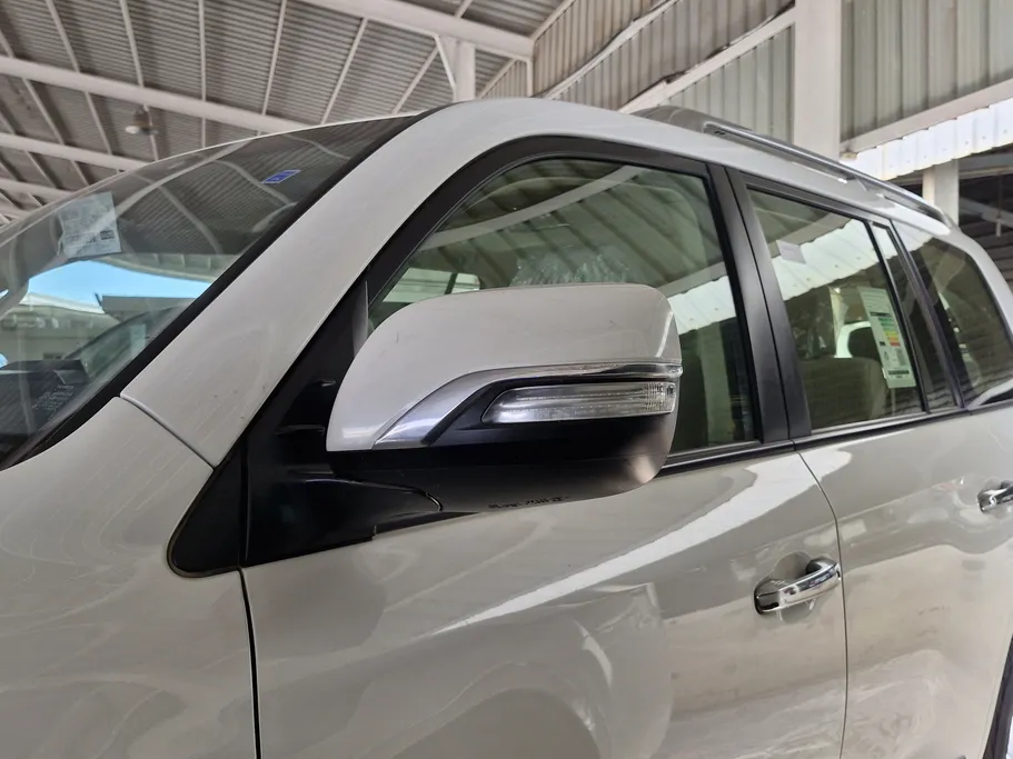 تويوتا لاندكروزر GXR 2018