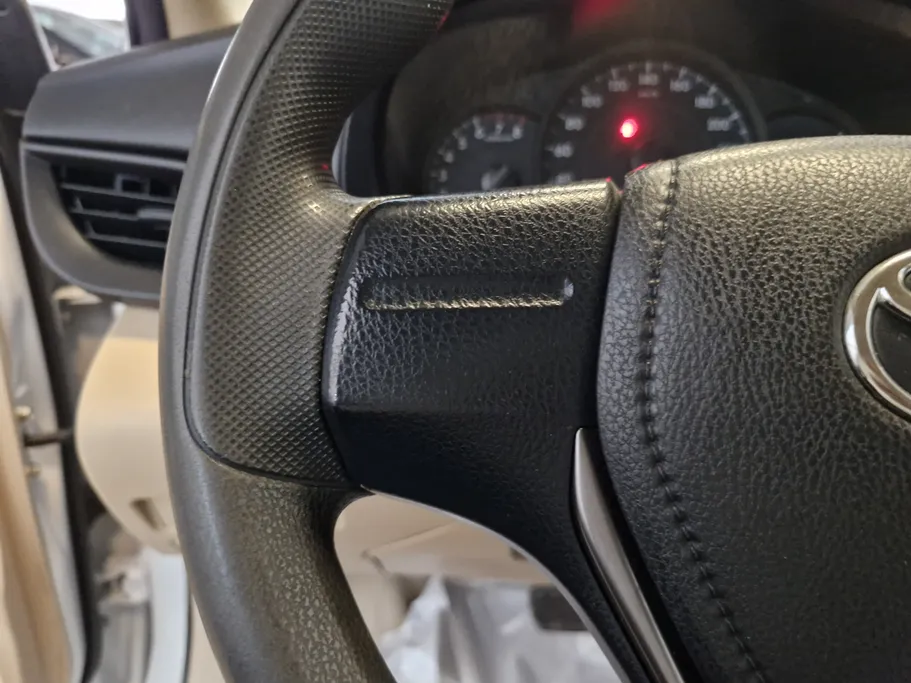 تويوتا يارس Y FLT 2022 