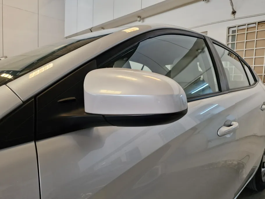 تويوتا يارس Y FLT 2022 