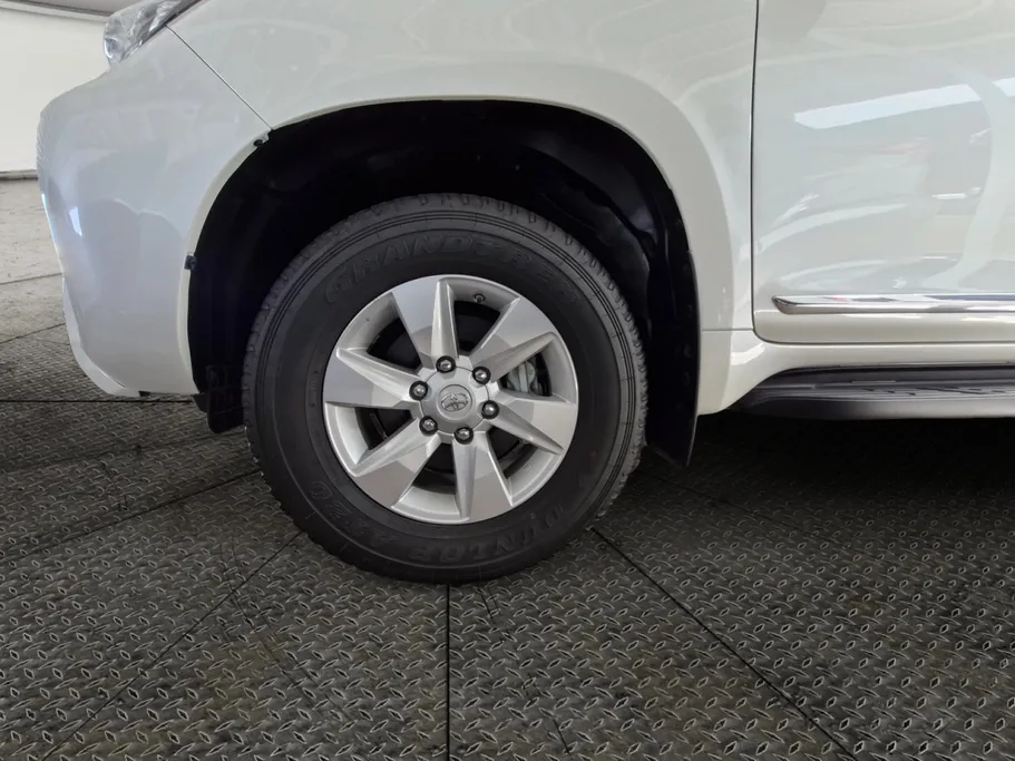 تويوتا برادو TXL 2023