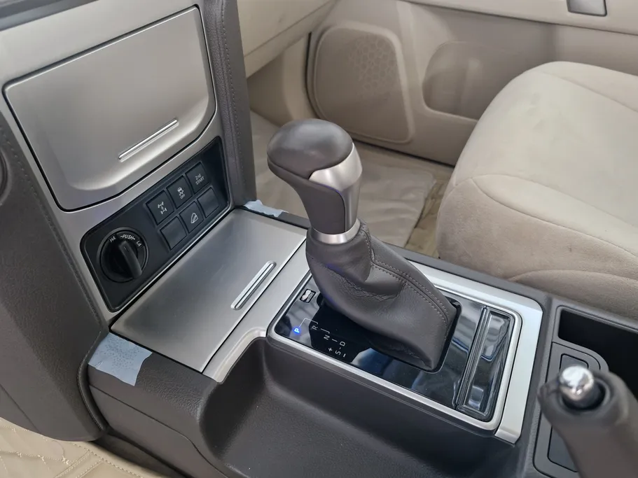 تويوتا برادو TXL 2023